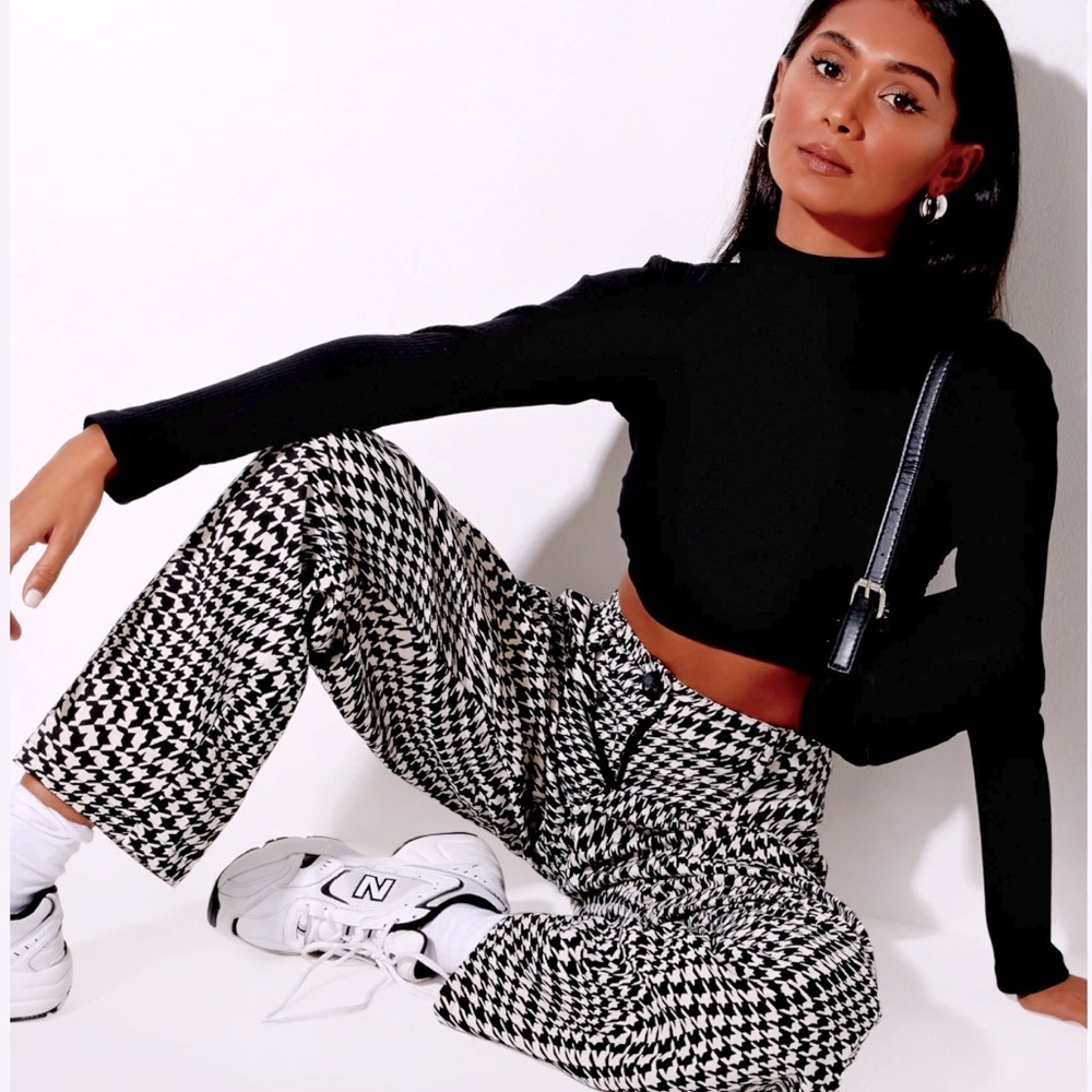 NWOT MOTEL Rocks Sakila High Waisted Trouser in Wavy Dogtooth Size XXS